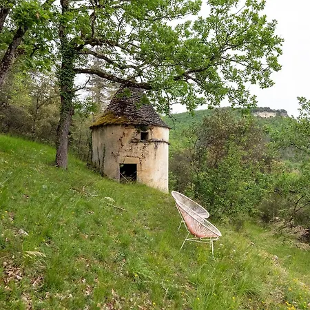 La Tour De Cause Bed & Breakfast 4*